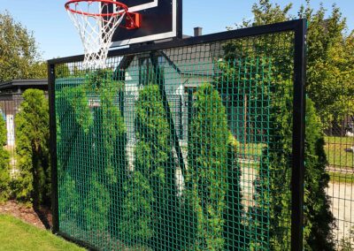 konstrukcja do piłki i koszykówki