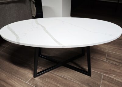 stolik kawowy owalny