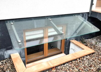 zadaszenie - szkło bezpieczne hartowane, laminowane