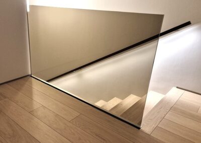 Dyskretna elegancja połączona z klasyczną prostą formą